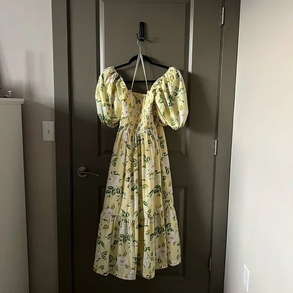 Abercrombie & Fitch | Yellow Floral Emerson Poplin Puff Sleeve Midi Dress - Picture 2 of 14